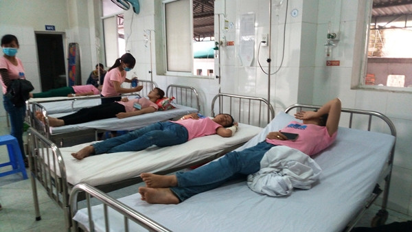 Quảng Nam: Nhiều công nhân tiếp tục ngất xỉu