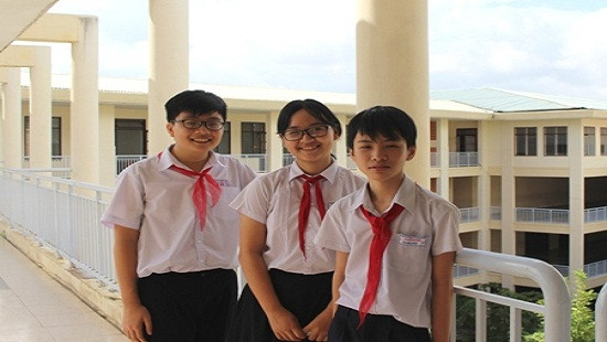 Phần mềm học sử Việt của 3 học sinh THCS