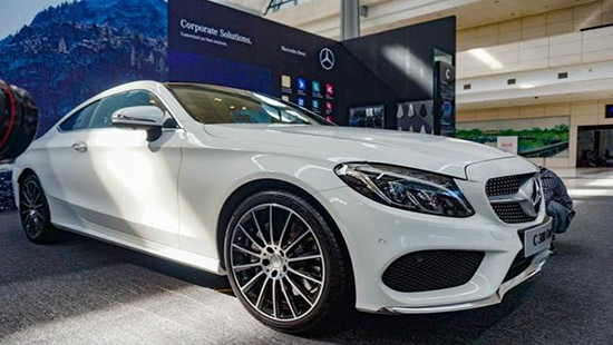 Cận cảnh chiếc Mercedes C300 Coupe trị giá 2,7 tỷ
