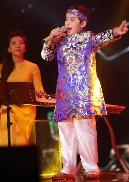 Nhật Minh trở thành Quán quân Giọng hát Việt nhí 2016