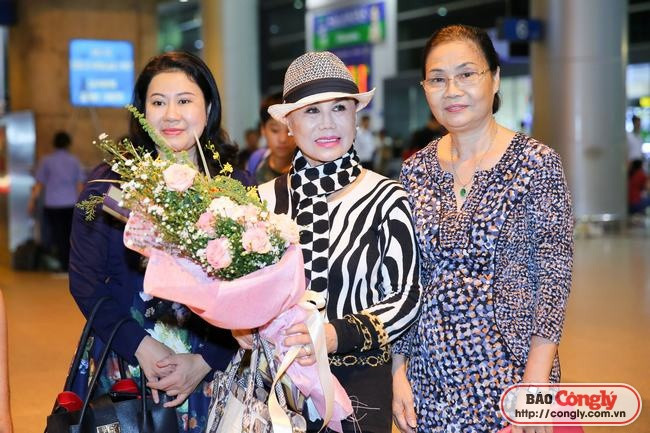 Nữ danh ca hải ngoại Thanh Tuyền đã trở về Việt Nam