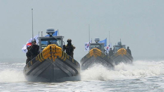 Hàn Quốc nổ súng bắt giữ tàu Trung Quốc đánh cá trái phép 