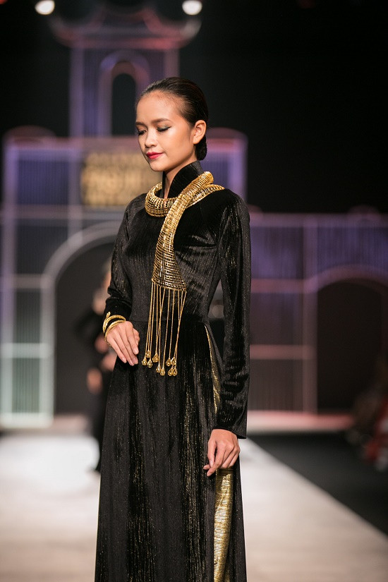 Ngọc Châu- gương mặt nổi bật tại Vietnam International Fashion Week Thu Đông 2016