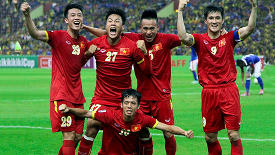 Công Vinh - Kỷ lục gia bóng đá Việt Nam