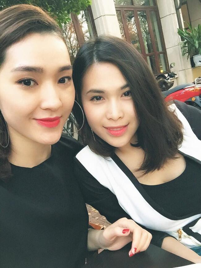 Thân thế người phụ nữ chăm sóc sắc đẹp cho Hoàng Thùy Linh Thân thế người phụ nữ chăm sóc sắc đẹp cho Hoàng Thùy Linh