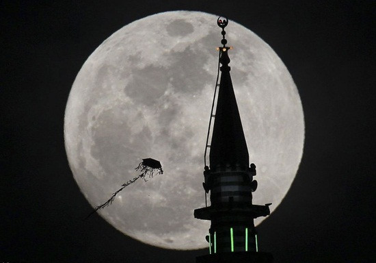 Siêu trăng lớn nhất trong vòng 70 năm qua sẽ xuất hiện trong chiều tối 14/11