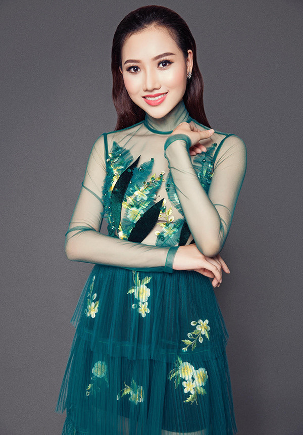Hoàng Thu Thảo bật mí hành trang thi Hoa hậu Châu Á Thái Bình Dương