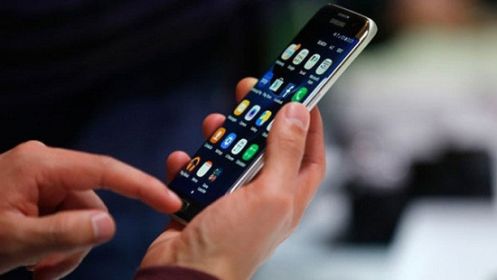 Galaxy S8 sẽ là smartphone đầu tiên được trang bị màn hình cảm ứng lực
