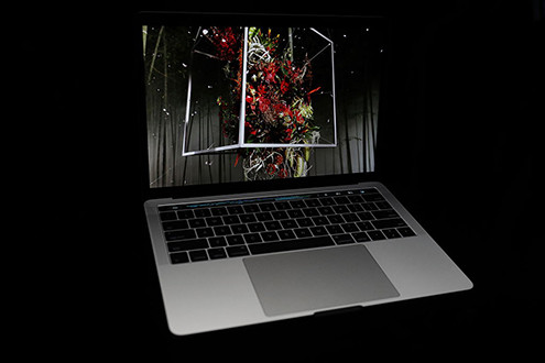 MacBook Pro mới đi kèm khả năng mở rộng đồ họa hấp dẫn