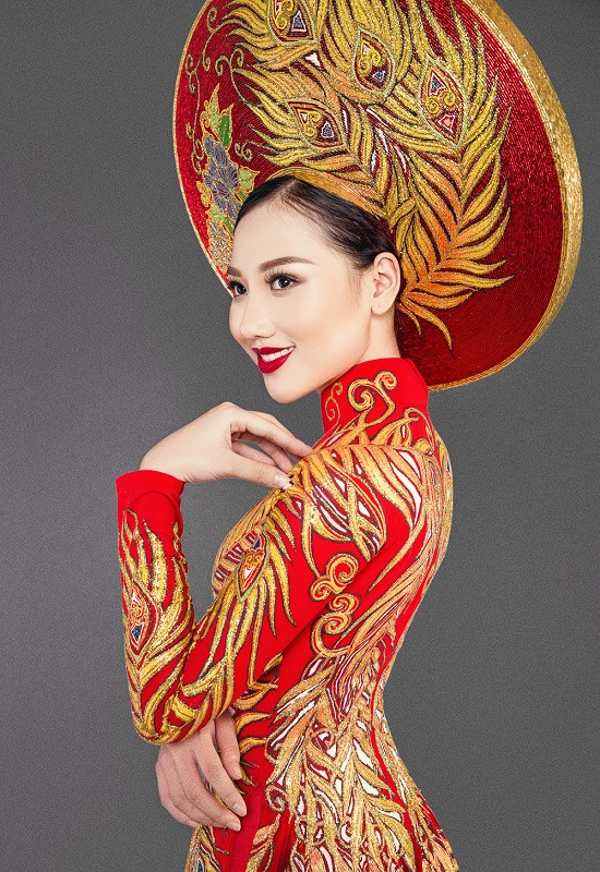 Hoàng Thu Thảo lộng lẫy diện trang phục dân tộc tại Hoa hậu Châu Á Thái Bình Dương
