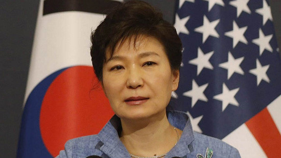 Tổng thống Hàn Quốc bị điều tra liên quan vụ bê bối chính trị 