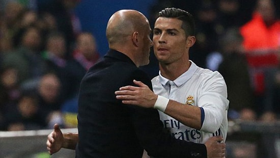 Real đè bẹp Atletico nhờ công Ronaldo