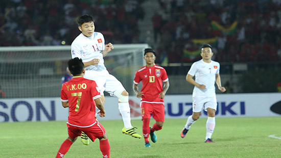 Báo chí nước ngoài không ngớt lời khen ngợi đội tuyển Việt Nam