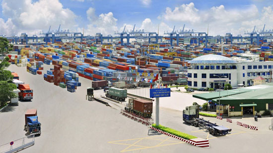 Kim ngạch xuất nhập khẩu của Việt Nam cán mốc 300 tỷ USD