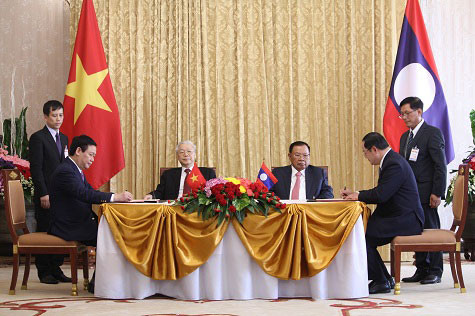 7 văn kiện hợp tác Việt Nam-Lào được ký kết sau hội đàm của 2 Tổng Bí thư
