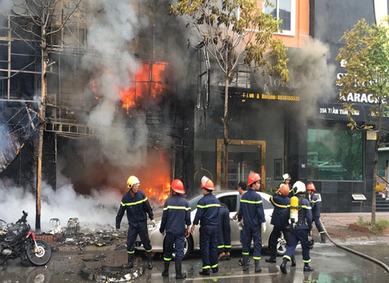  Kỷ luật nhiều cán bộ liên quan đến vụ cháy quán karaoke ở phố Trần Thái Tông