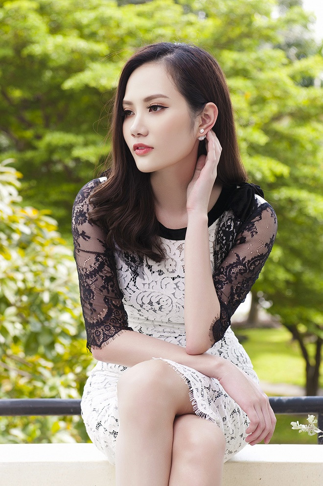 Hoa hậu Diệu Linh mê hoặc fan hâm mộ với set đồ ren gợi cảm