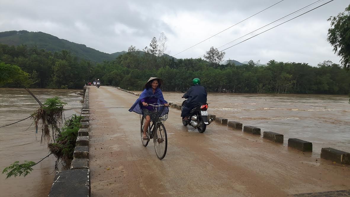 Bình Định: Mưa lũ làm 4 người chết, 3 người bị thương