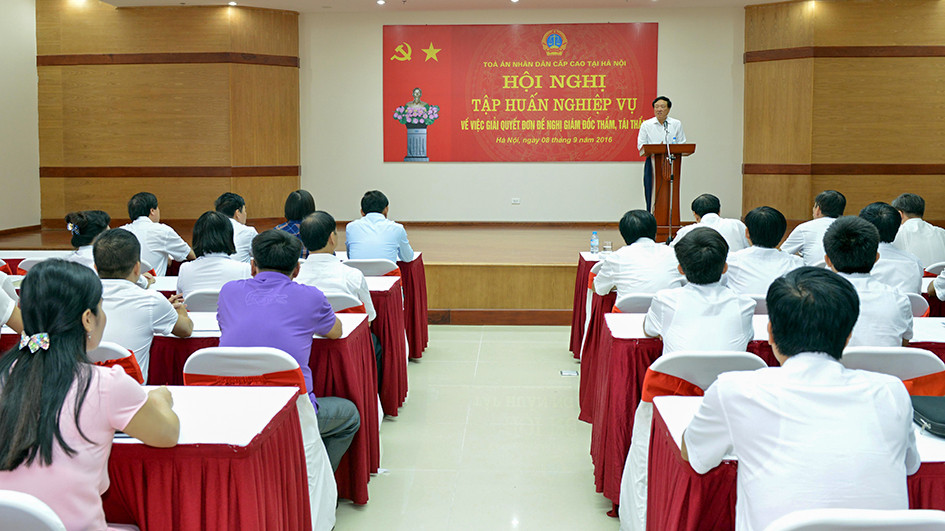 TAND cấp cao tại Hà Nội: Xứng đáng được tặng thưởng “Cờ thi đua của TAND” và “Cờ thi đua của Chính phủ”