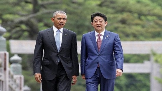 Thủ tướng Nhật Bản đầu tiên đến thăm Trân Châu Cảng