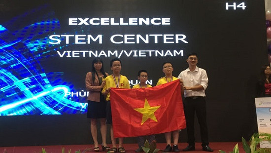 Việt Nam đoạt hai giải vô địch tại cuộc thi Robothon quốc tế 