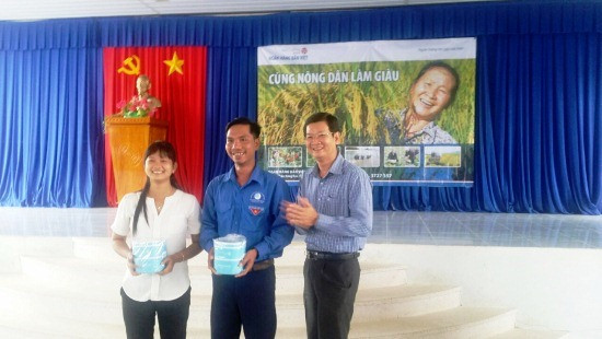 Ngân hàng Bản Việt cùng nông dân Đồng bằng sông Cửu Long làm giàu