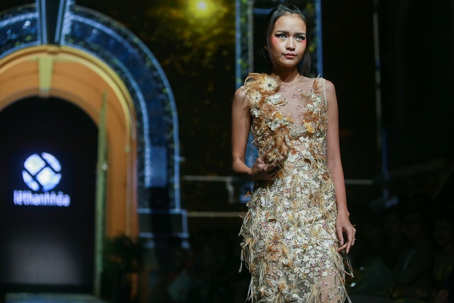 Bộ 3 Quán quân Vietnam's Next Top Model nổi bần bật trên sàn diễn
