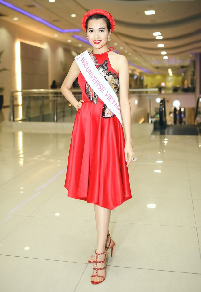 Lệ Hằng là một trong số ít thí sinh tham gia quảng bá Miss Universe 2017