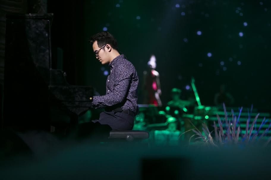 Live concert Hừng Đông - Hoàng Rob: Cháy bỏng ước mơ