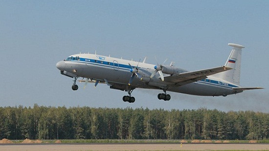 Máy bay quân sự Nga gặp sự cố, 39 người thoát chết