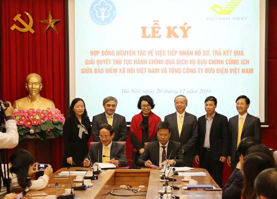BHXH Việt Nam chính thức giải quyết hồ sơ TTHC qua bưu điện