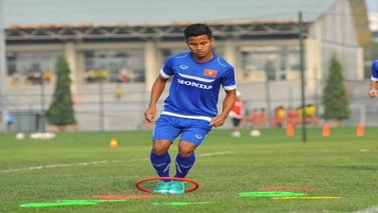 Đức Lương nối gót Xuân Trường chơi bóng tại Hàn Quốc