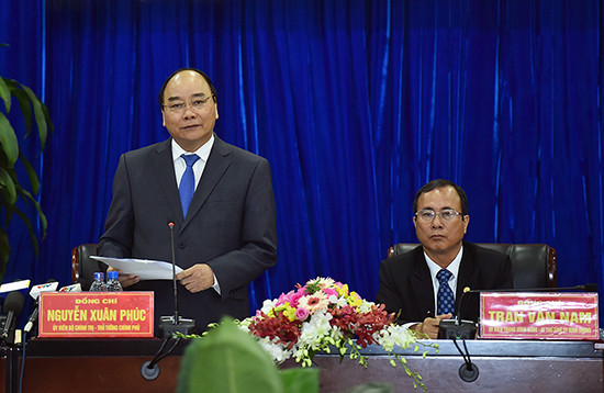 Thủ tướng Nguyễn Xuân Phúc: Kỳ vọng Bình Dương trở thành đầu tàu kinh tế của cả nước