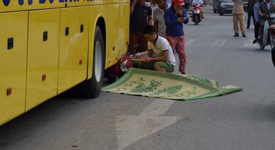 Nghệ An: Gây tai nạn chết người rồi bỏ chạy
