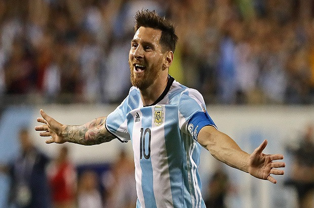 Cầu thủ xuất sắc nhất FIFA 2016: Messi, Greizmann những kẻ...đến sau?