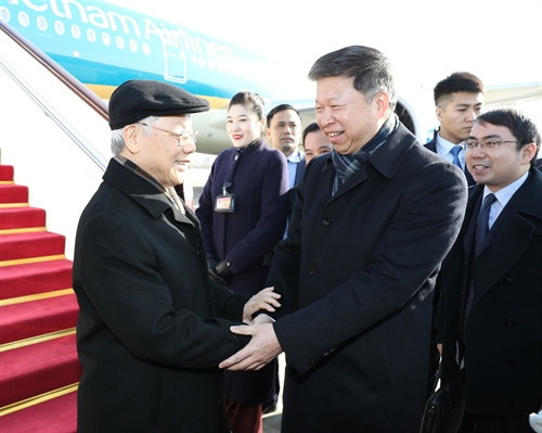 Tổng Bí thư Nguyễn Phú Trọng tới Bắc Kinh, bắt đầu chuyến thăm chính thức Trung Quốc