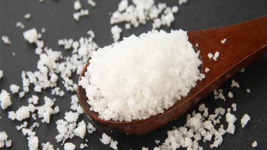 Giảm muối trong khẩu phần ăn để sống lâu hơn