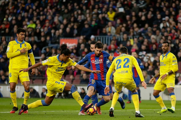 Messi-Suarez lập công, Barca tiến sát ngôi đầu La Liga