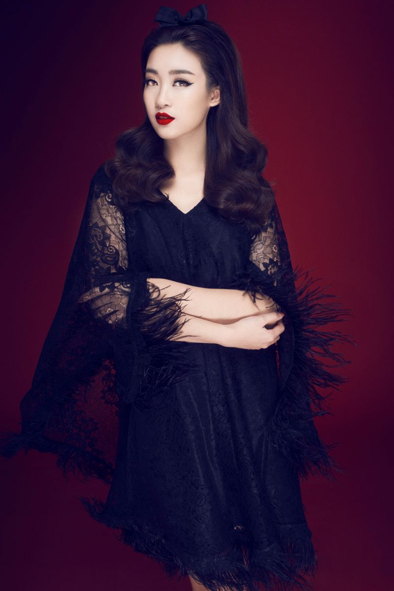 Hoa hậu Mỹ Linh bất ngờ lột xác với phong cách cổ điển