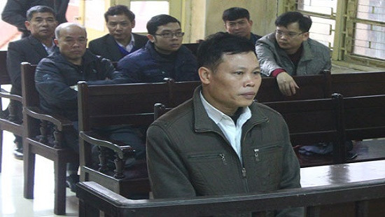 Xét xử nguyên kiểm sát viên, điều tra viên trong vụ án oan Nguyễn Thanh Chấn