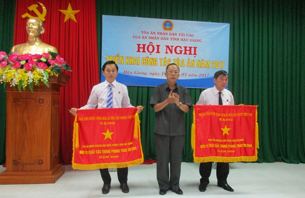 TAND tỉnh Thanh Hóa tổ chức Hội nghị tổng kết công tác Hội thẩm 