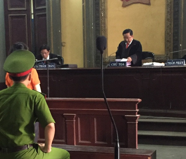 Vụ lừa đảo tại công ty L&M Việt Nam: Hủy án để khởi tố điều tra Tổng giám đốc “ngoại”