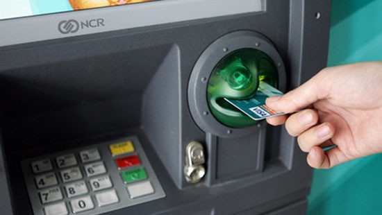 Tết Nguyên đán Đinh Dậu 2017: Yêu cầu đảm bảo hoạt động thông suốt cho hệ thống ATM