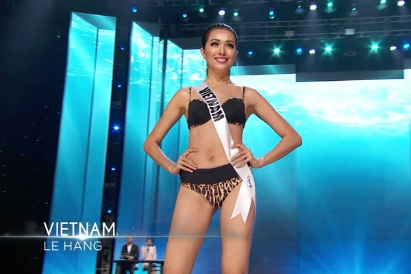 Màn trình diễn bikini nóng bỏng của Lệ Hằng tại Miss Universe 2016