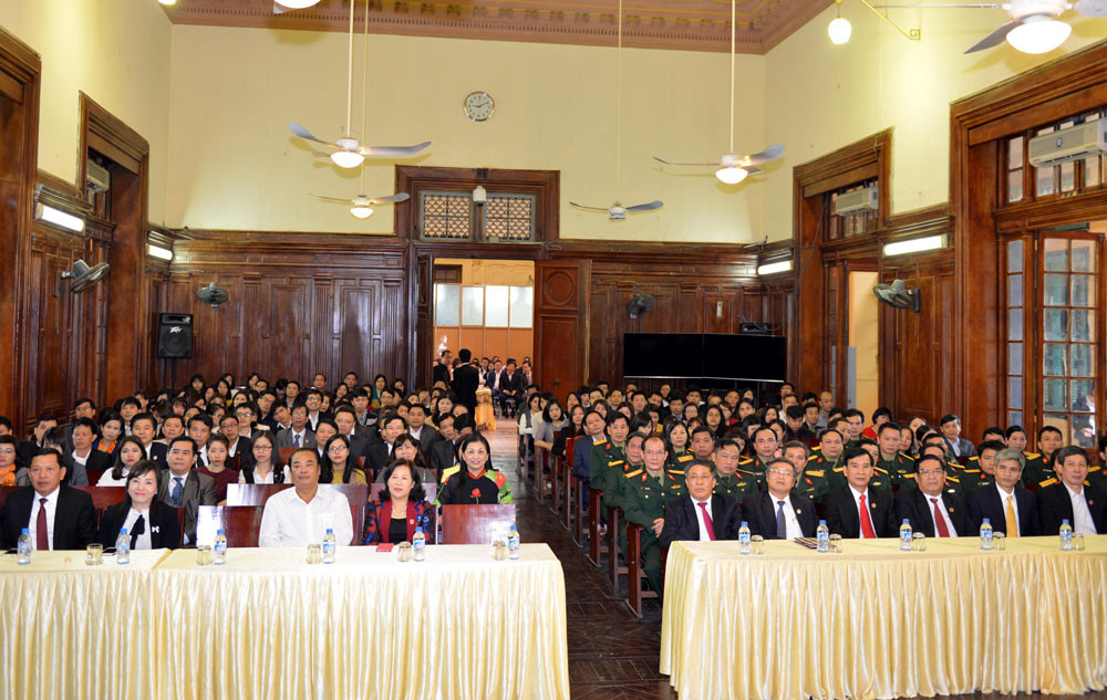 Chánh án Nguyễn Hòa Bình gặp mặt đầu Xuân cán bộ, nhân viên TANDTC và TAQS Trung ương