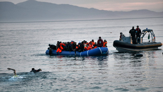 Hơn 1.400 người di cư được giải cứu ở Địa Trung Hải