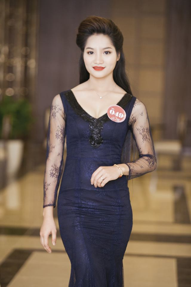 Người đẹp Kinh Bắc 2017 kiều diễm với trang phục dạ hội