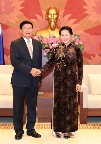 Chủ tịch nước, Chủ tịch Quốc hội tiếp Thủ tướng Lào Thongloun Sisoulith
