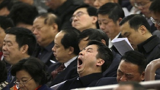 6 quan chức Trung Quốc bị phạt vì ngủ gật trong cuộc họp