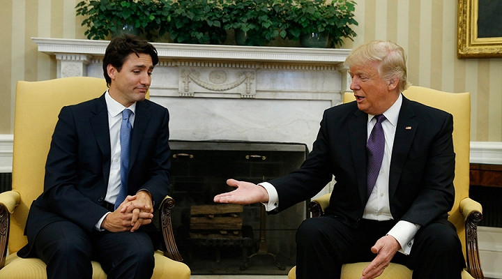 Thủ tướng Canada nắm thế chủ động khi bắt tay với Trump